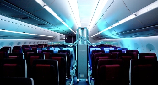 En Qatar Airways sanitizan aviones con rayos ultravioletas