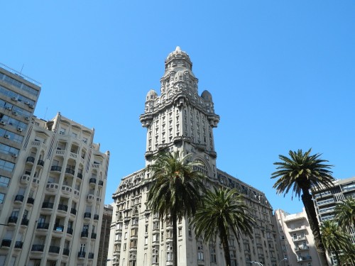 Montevideo quiere cobrar una tasa turística