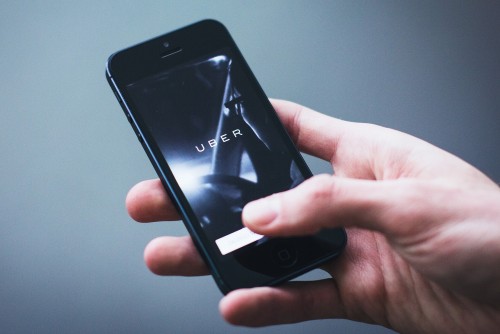 ¿Cuáles son las app más descargadas para viajar? 