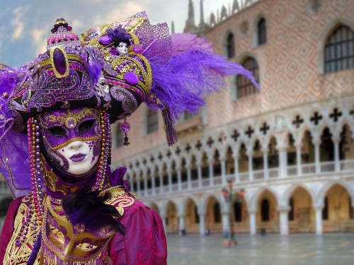Visitantes por el día pagarán entrada en Venecia