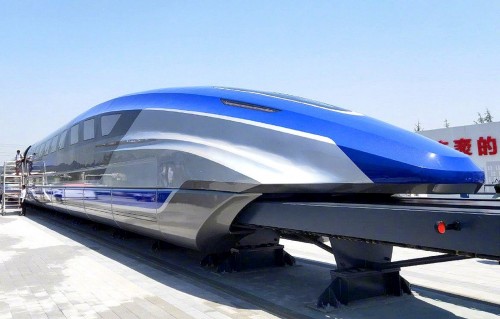 Por aire y tierra: proyectos para viajar siempre más rápido