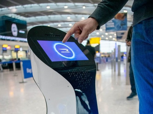 Un robot de British Airways te ayuda en Heathrow
