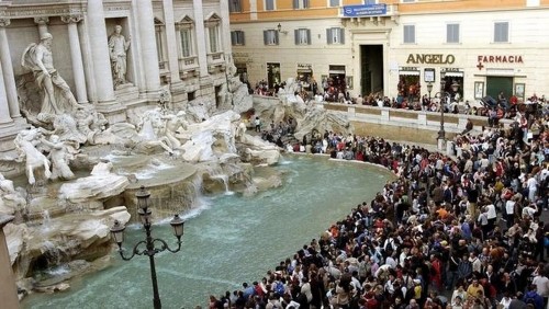 En Roma: quieren proteger la Fontana di Trevi