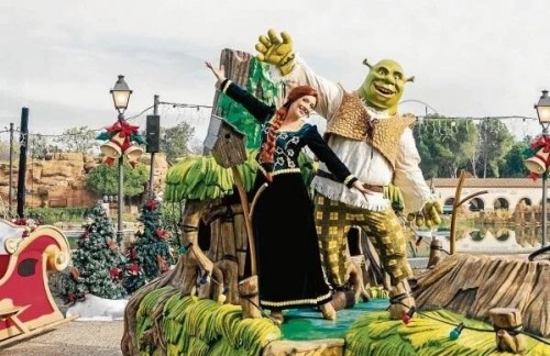 Shrek celebra los 25 años de Port Aventura