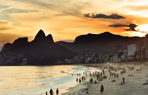 Viajes a Brasil: una campaña para postergarlos