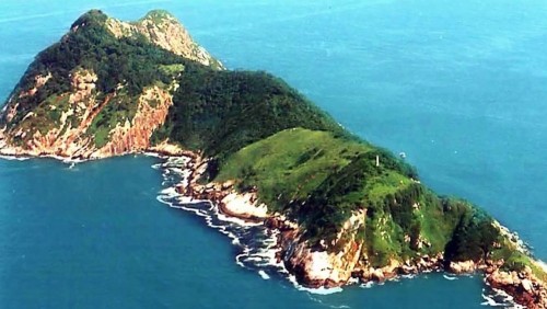Isla Queimada: prohibida con o sin confinamiento