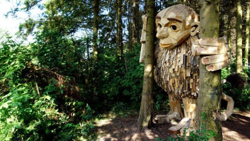 En los bosques de Køge: gigantes de madera