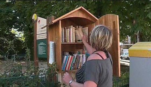 En París: sumarán un centenar de Cajas de Lectura
