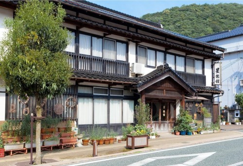 En Japón, el hotel más antiguo del mundo tiene 1.300 años