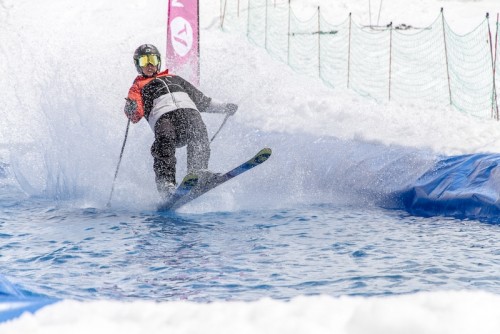 Waterslide Ski: el nuevo furor del invierno europeo