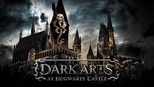 Los mortífagos regresan al castillo de Hogwarts en Orlando