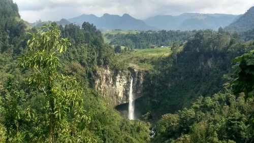 TURISMO DE BOLSILLO EN LA RADIO ESTA SEMANA