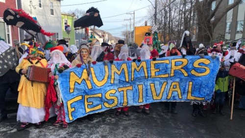 Mummering, la extraña Navidad de Terra Nova