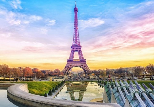 Por qué la Torre Eiffel crece en altura cada verano