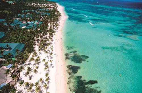 Avianca inició vuelos directos Lima – Punta Cana
