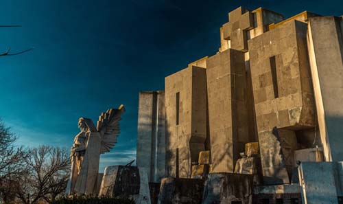 Una visita en torno a la obra del arquitecto Salamone
