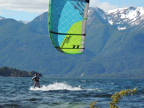 Arranca en noviembre en Esquel el torneo patagónico de kitesurf y windsurf
