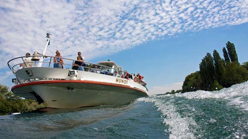 Barco-Stop a orillas del Río Rin
