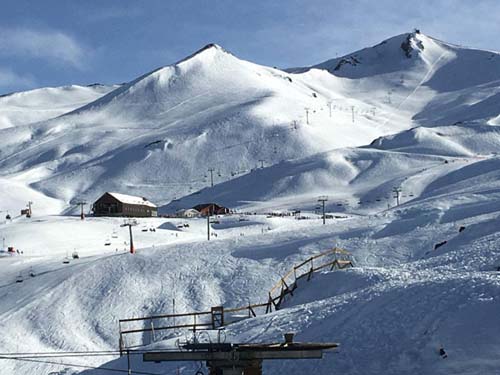 Valle Nevado presenta su temporada de esquí 2016
