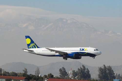 La aerolínea tendrá vuelos entre Mendoza y Santiago de Chile
