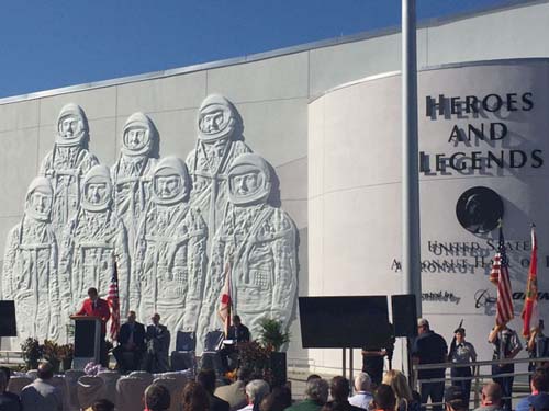 Héroes y Leyendas de la Conquista Espacial 
