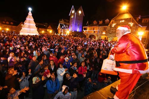 Toda la magia de Navidad al pie de los Andes
