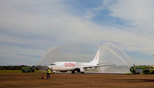 Se suma un nuevo vuelo diario a las Cataratas del Iguazú
