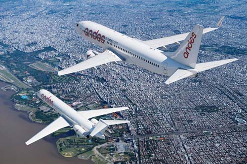Andes lidera en la Argentina la "revolución de los aviones" 

 
