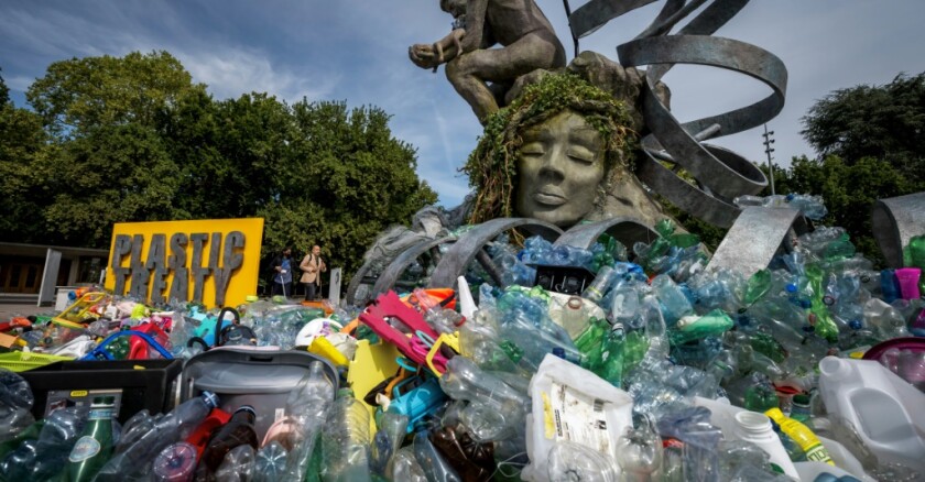 Fracasaron en Ginebra las negociaciones para un tratado global contra la contaminación plástica