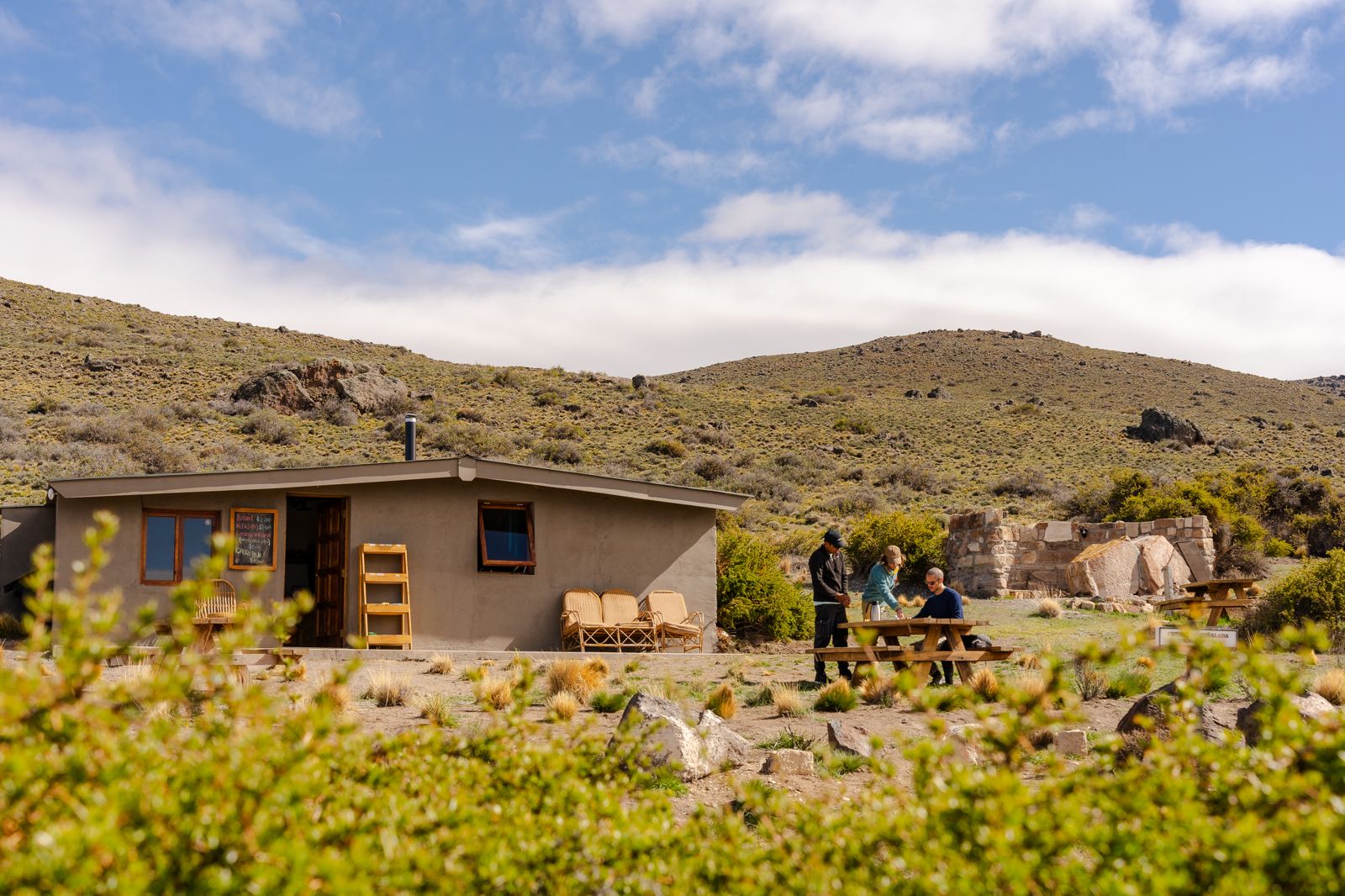 La Señalada, un pequeño refugio de la estepa en el Parque Patagonia
