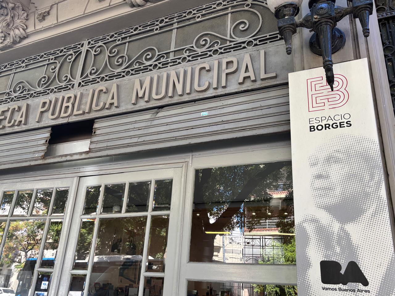 El Espacio Borges en Buenos Aires: qué ver en la Biblioteca Miguel Cané, el lugar donde nació Ficciones