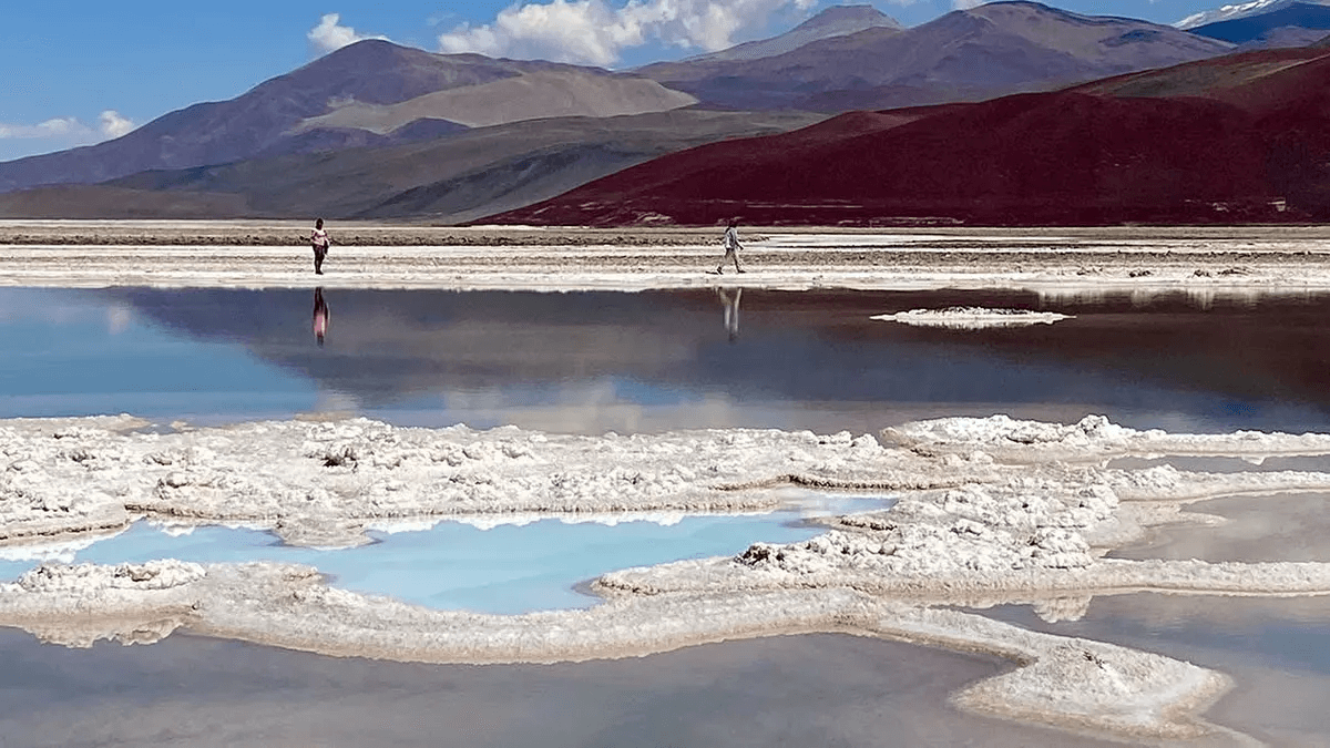 Salar de Antofalla, un desierto blanco de 150 kms de largo fuera de los circuitos turísticos