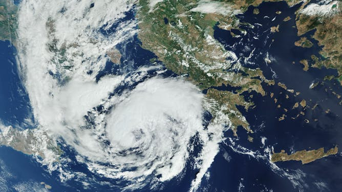Medicanes: los “huracanes del Mediterráneo” que el cambio climático puede volver más intensos