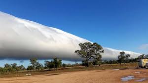 Morning Glory: la nube tubular que convierte a Burketown (Australia) en el epicentro mundial de un fenómeno único