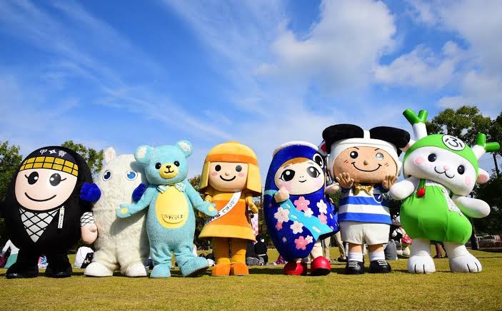Personajes de animé y de manga regionales impulsan el turismo rural en Japón y ayudan a desconcentrar las visitas fuera de Tokyo y otros centros saturados