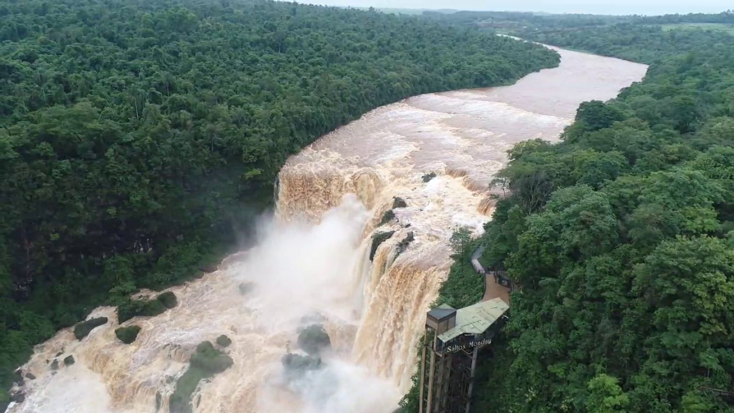 Saltos del Monday: las “mini Cataratas del Iguazú” que sorprenden del lado paraguayo