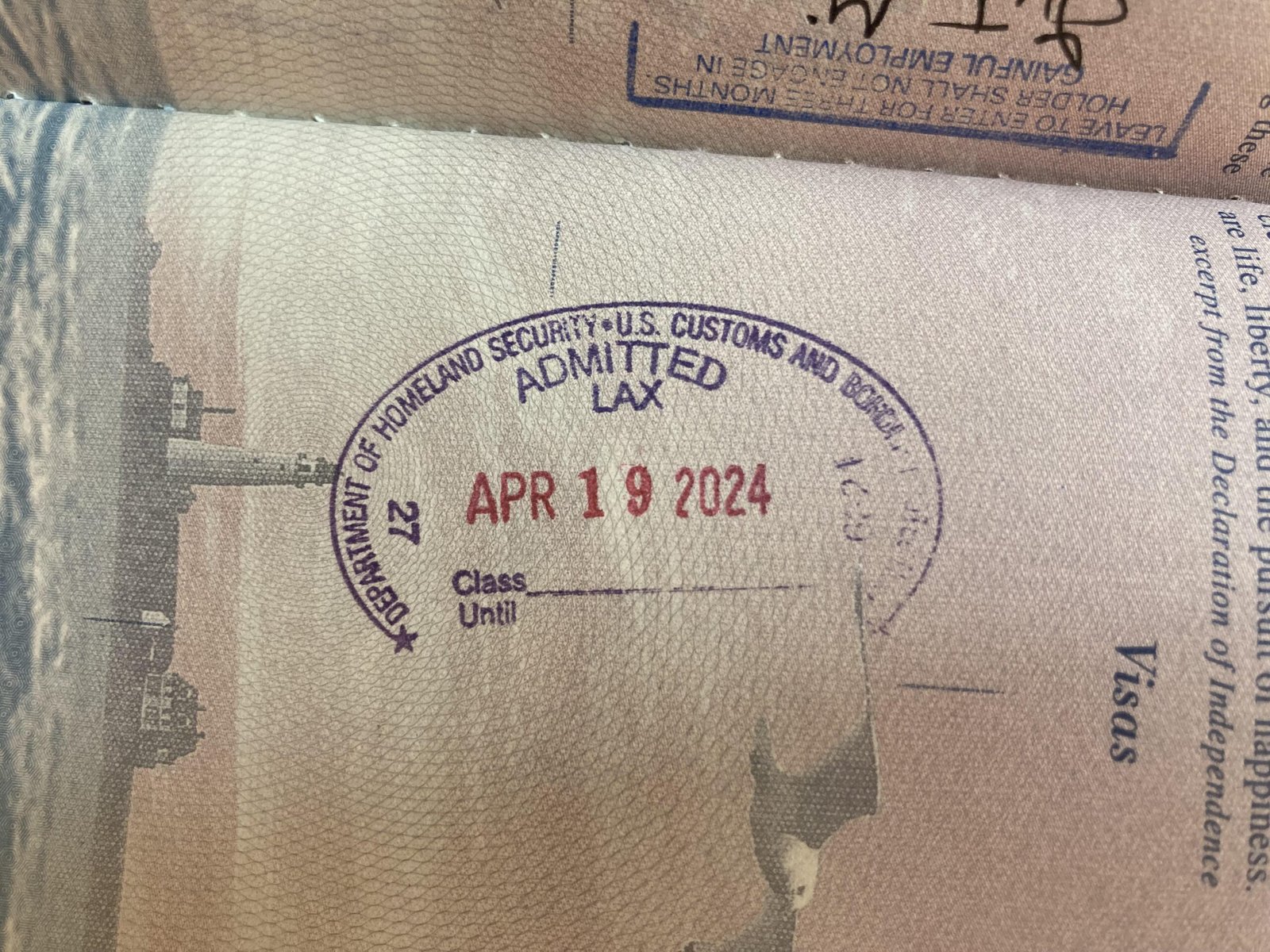 Estados Unidos (y otros países) dejan de sellar rutinariamente los pasaportes: qué cambia para los viajeros